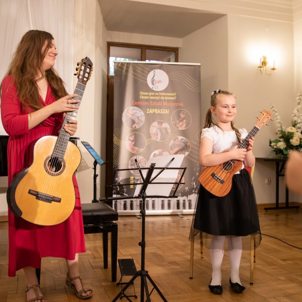 Koncert na zakończenie roku 2021/2022 Dwór Zieleniewskich w Trzebini