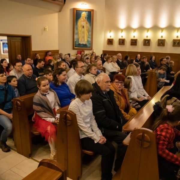 Koncert Kolęd uczniów Centrum Sztuki Muzycznej 2023