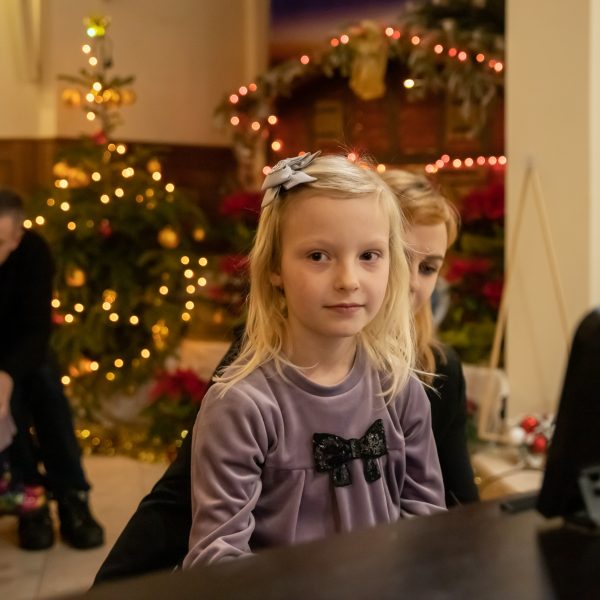 Koncert Kolęd uczniów Centrum Sztuki Muzycznej 2023