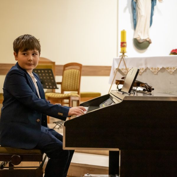 Koncert Kolęd uczniów Centrum Sztuki Muzycznej 2023