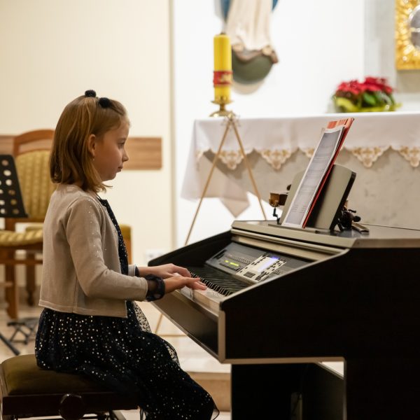 Koncert Kolęd uczniów Centrum Sztuki Muzycznej 2023